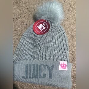 Juicy Couture Gray Knit Beanie with Pom-Pom